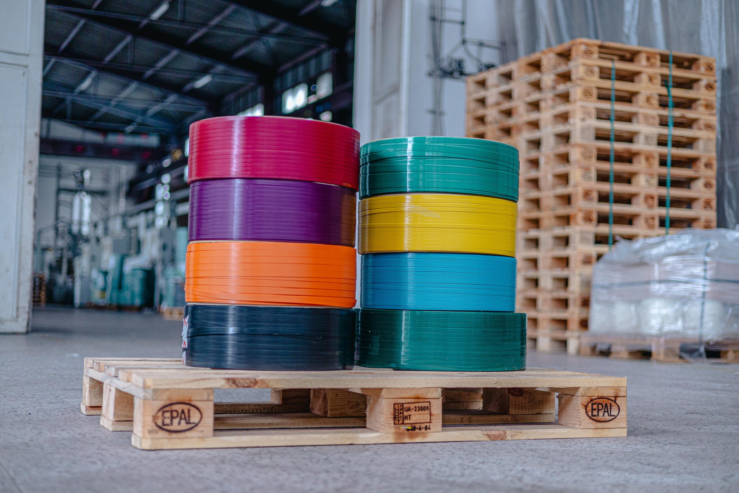 Vázací PET pásek barvy